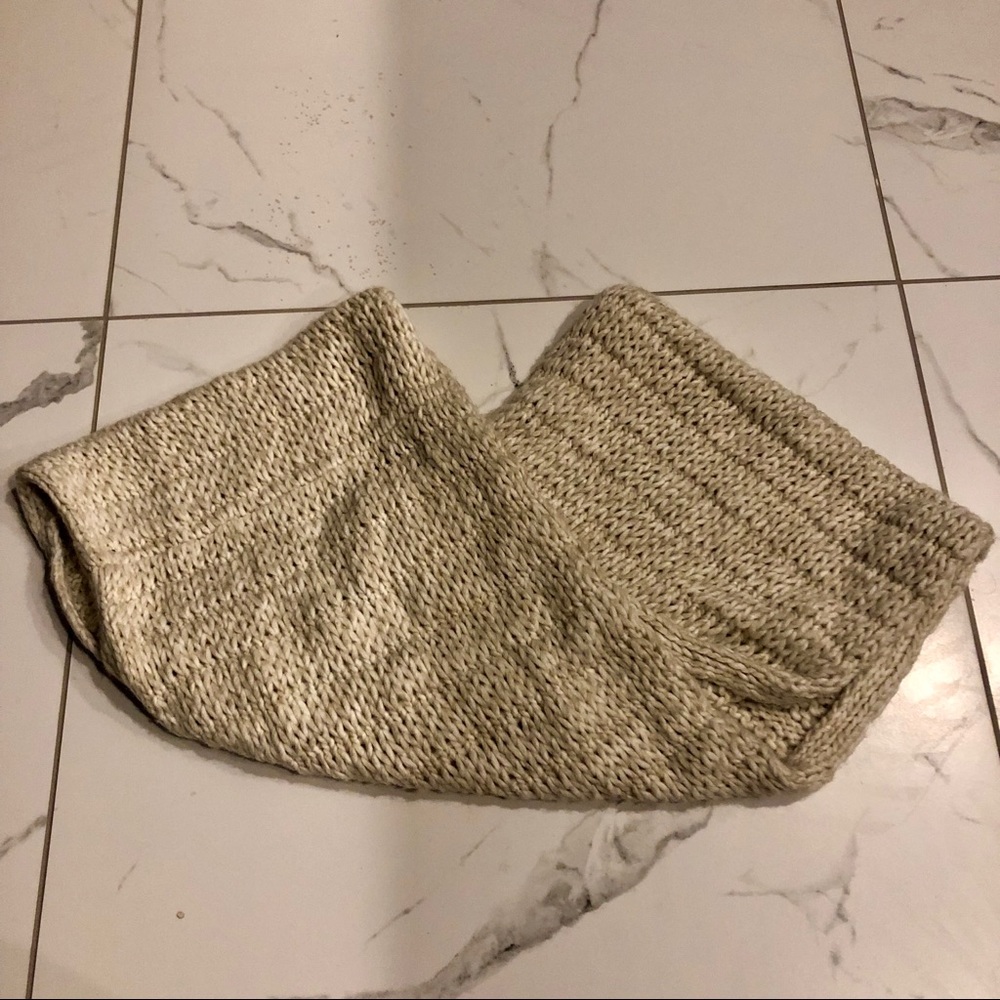 Hollister Wool Blend Infinity Scarf